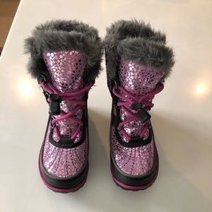 Sorel girls toddler 10 winter boots. Pink glitter